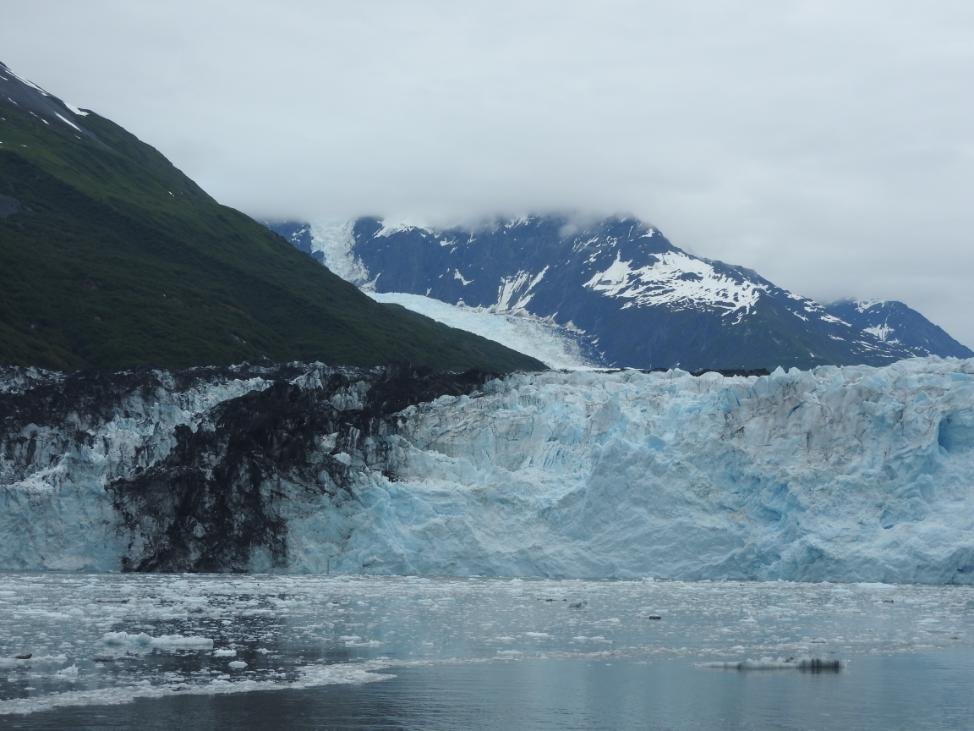 Alaska Travel Highlights for First-Time Visitors: Easy Trails, Scenic Views & Wildlife Encounters 14