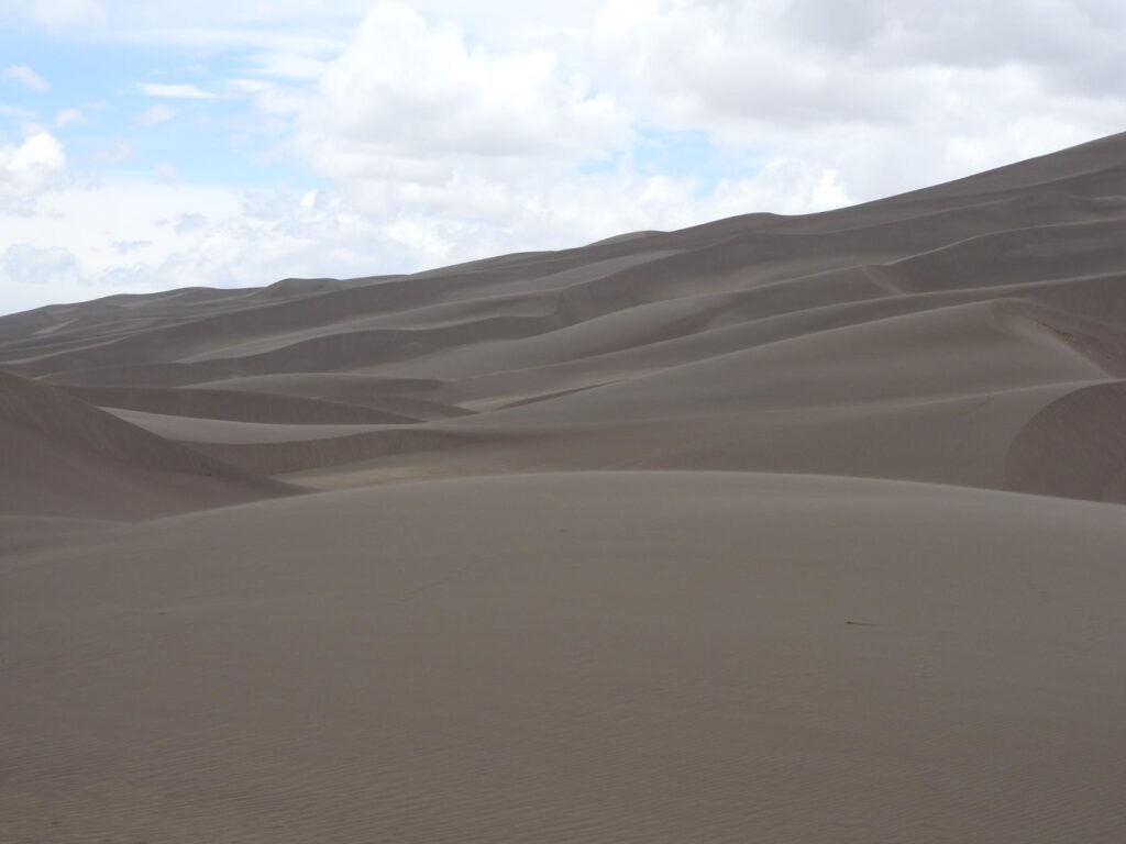 Colorado National Parks Road Trip: Sand Dunes & Black Canyon 4
