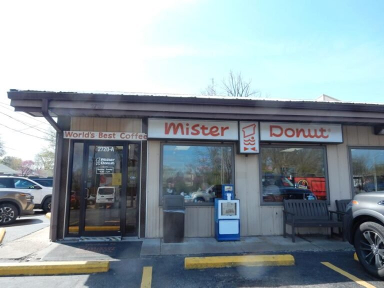 Visiting the Only Mister Donut in the USA