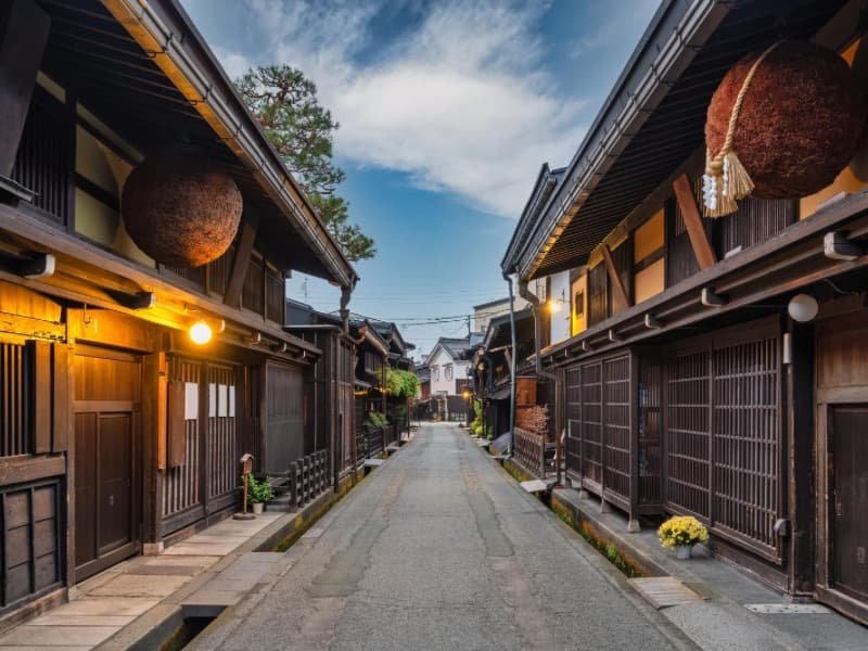 3 Summer Travel Itineraries Japan : Nature, Adventure & Hidden Gems 10 Image of Takayama Japan