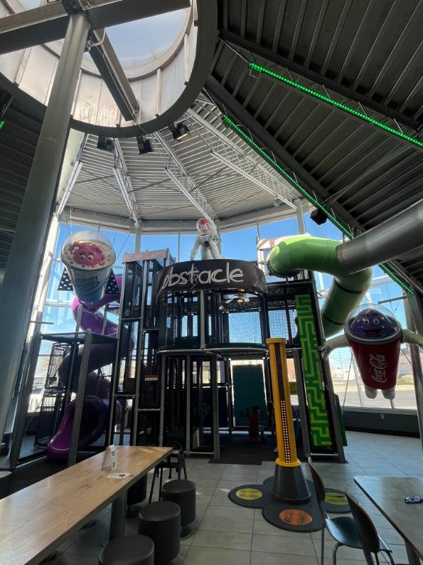 Macdonald in Roswell