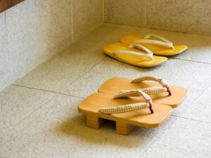 Taking Off Shoes in Japan vs USA: The Threshold of Cultural Respect 3 Japaneseーgenkan-image