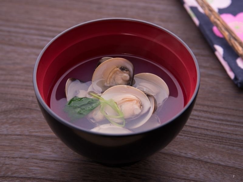 Delicious Japanese Seasonal Food Guide: Eat Like a Local in Japan 8 Hamaguri-Ushio jiru-Japanese seasonal food