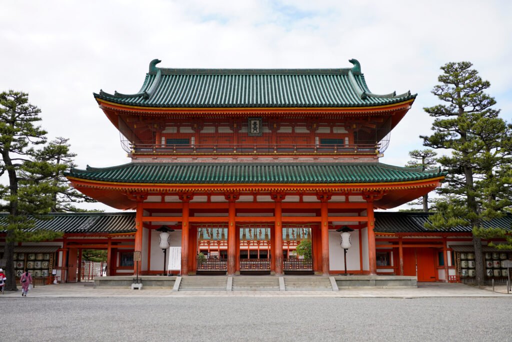 Perfect 7-day Japan Fall Foliage Itinerary (Kansai area): Kyoto, Nara, Osaka & More (2025 Guide) 10