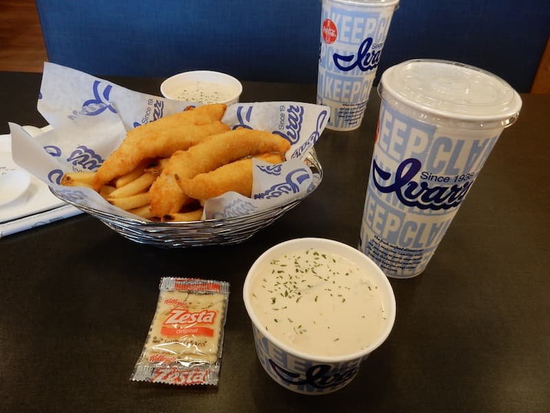 Unforgettable Seattle Vancouver Victoria Road Trip : 8 Day Itinerary 26 Ivar’s Seafood Restaurant
