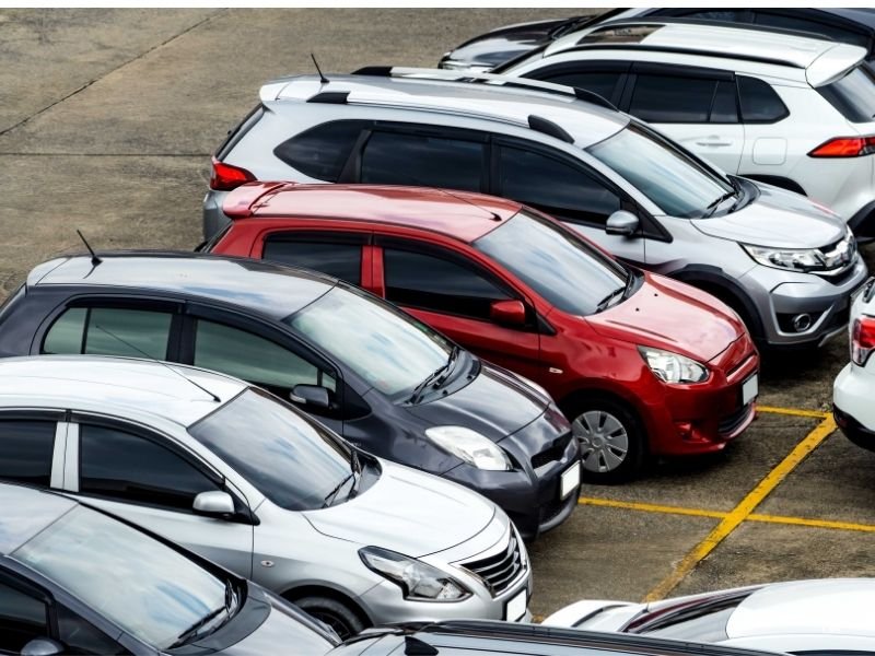 Japanese cars vs American cars image