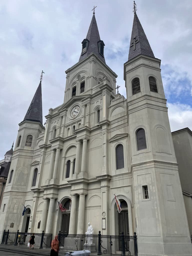 2-Day New Orleans Itinerary: Best Things to Do on a Weekend Trip 7 Cathedral-Basilica of St. Louis New Orleans