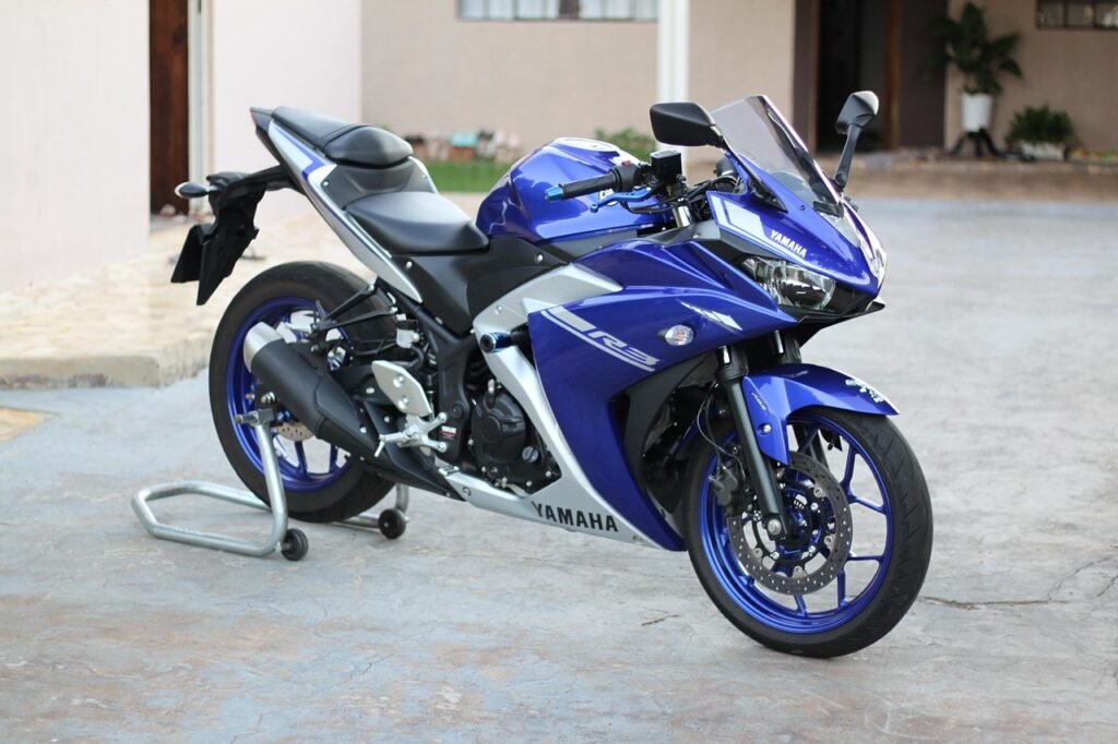 8 Best Factory Tours in Japan: Toyota, CupNoodles & More 6 yamaha yzf-r3, motorcycle